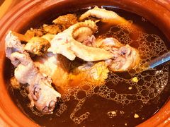 松茸鸡汤-真味汤馆(汽博店)