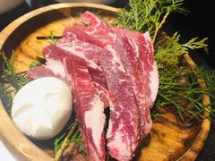 -草家酱蟹炭火烤肉店(珲春南路一店)