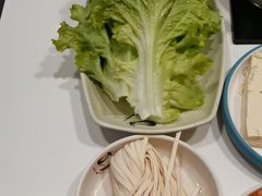 -英子补身汤(海兰路店)