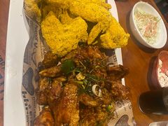 -BHC炸鸡(明洞总店)