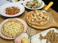 -菲滋意式休闲餐厅(北仑银泰城店)