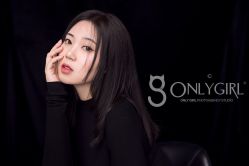 -onlygirl摄影美学馆高端定制(江滩店)