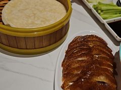 -梅利汴京烤鸭•开封豫菜地标店(晋安路店)