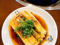 -岳记兴隆·青城腊排铜火锅(融创店)