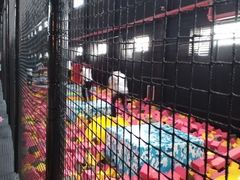 -嘿哟动霸CHUA·新潮玩运动娱乐中心·蹦床滑冰团建乐园