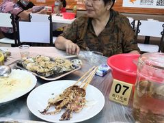 -覃记海鲜美食餐厅