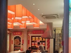 -阿瓦山寨·湘菜现炒·剁椒鱼头王(咸阳总店)
