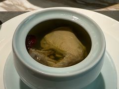 养肝草炖老鸽-宴昆山·私房菜(春晖店)
