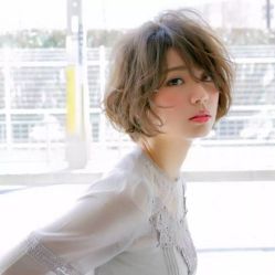 -Miracle集简美发沙龙