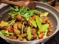 馋嘴牛蛙-吃饭皇帝大(合生汇店)