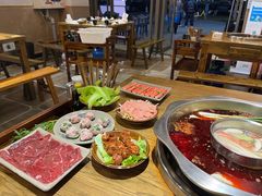 -周幺妹重庆老火锅(银泰城总店)