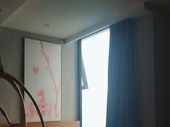 -闲隅江景艺术酒店(解放碑洪崖洞总店)