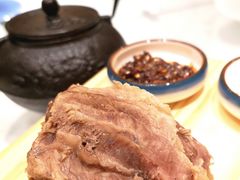 小吊泉水牛肉-巷子里小酒馆(繁荣路店)