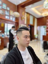 -尼特斯男士发型馆