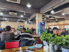 大堂-皖北巫氏三胖地锅鸡(长淮总店)