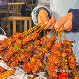 一家藏匿在十八梯对面石灰市得鲜烧烤店