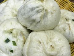 韭菜包-郑家包子牛肉拉面(尚勤路店)