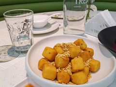 -大树餐厅(红旗街万达店)