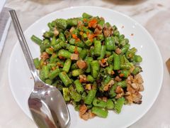 榄菜肉碎四季豆-香港百合居(LCM置汇旭辉广场店)