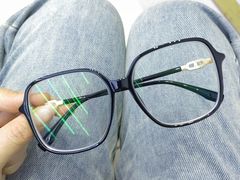 -罗伯特眼镜·蔡司官方授权(罗湖国贸店)