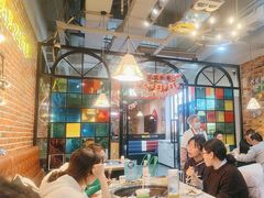 -哈尔滨烧烤·山河村铁锅炖(交大店)