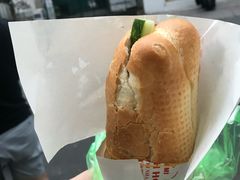 -Bánh Mì Huynh Hoa