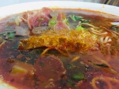 皮肚肉丝猪肝香肠面-老太皮肚面