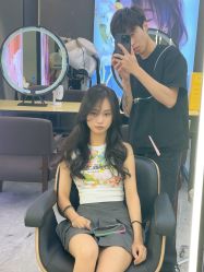 -藤野造型烫发染发