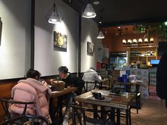 大堂-潮十三潮汕砂锅粥(高新四路大都荟店)