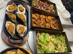 -老东镇啤酒屋海鲜加工·蒸汽海鲜·海鲜烧烤(台东店)