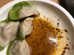-关东小磨东北菜(上海长风大悦城店)