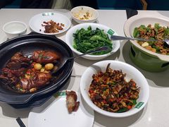 -绿草地·湘菜(7mall店)