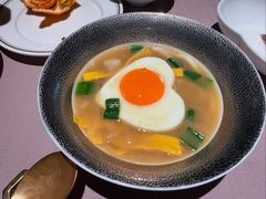 -新荣记(南京西路店)