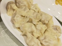 猪肉香菇水饺-黄家饺子东北特色菜馆(湖滨商业街店)