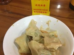 麻酱冷馄饨-潘国仙耳光馄饨(黄家阙路店)
