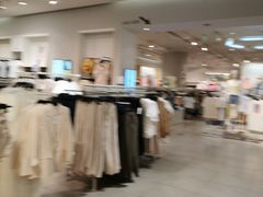 -H&M(星河城店)