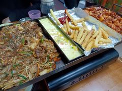 -亲昵春川鸡排(韩国美食街店)