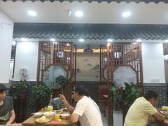 -秦君宝手擀菠菜面(金花路店)