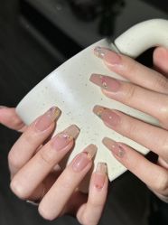 -M·X Nail日式美甲美睫