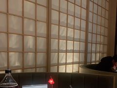 -蜜桃餐厅·伴山(湖滨商业街店)