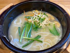 -勺子米线·云南传统小吃市集(四方街店)
