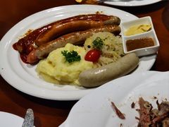 -申德勒加油站餐厅(三里屯北小街店)