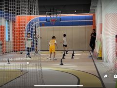 -悦动体能篮球羽毛球网球(三里河店)