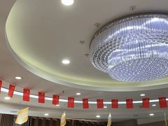 -咿呀口腔(光谷分院)
