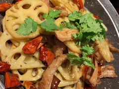 -万重锦·人文川菜馆(骡马市店)