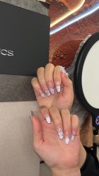 -隅日式美甲美睫專門店