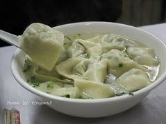 荠菜肉馄饨-潘国仙耳光馄饨(黄家阙路店)