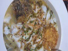-鱼亨小鲜酸菜鱼(大信店)