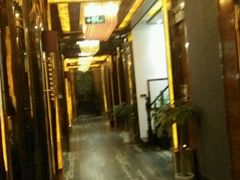 -半岛公馆(淞兴西路店)