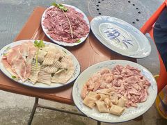 -华哥新鲜猪精品美食